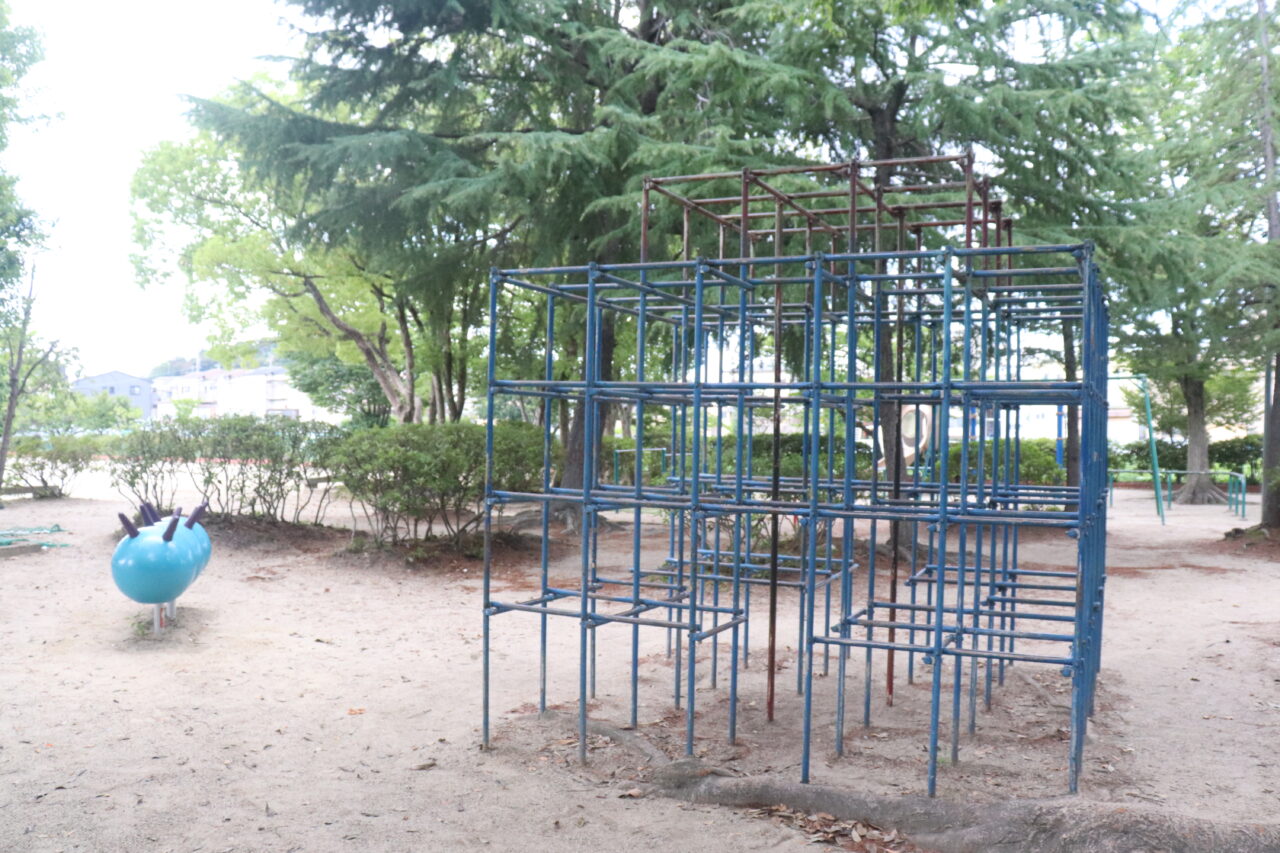 川原公園