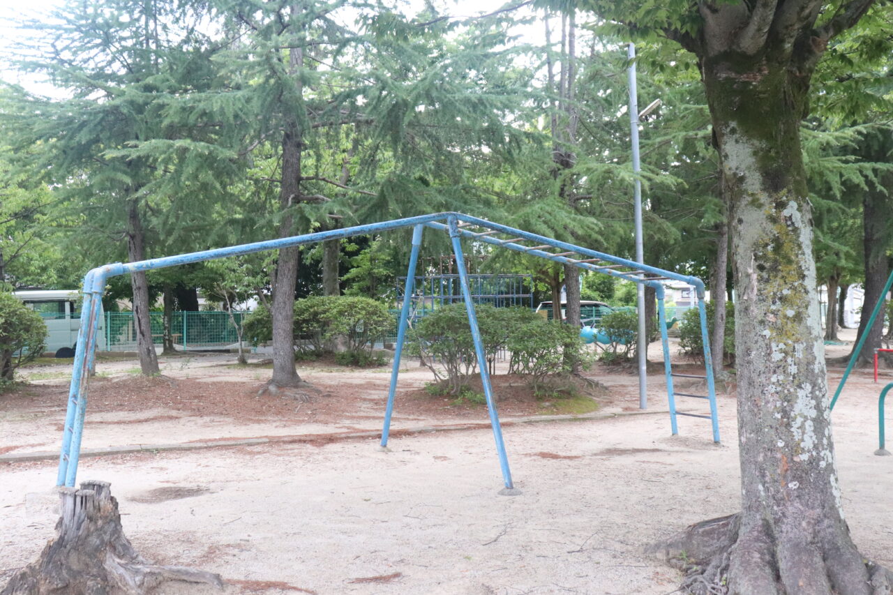 川原公園