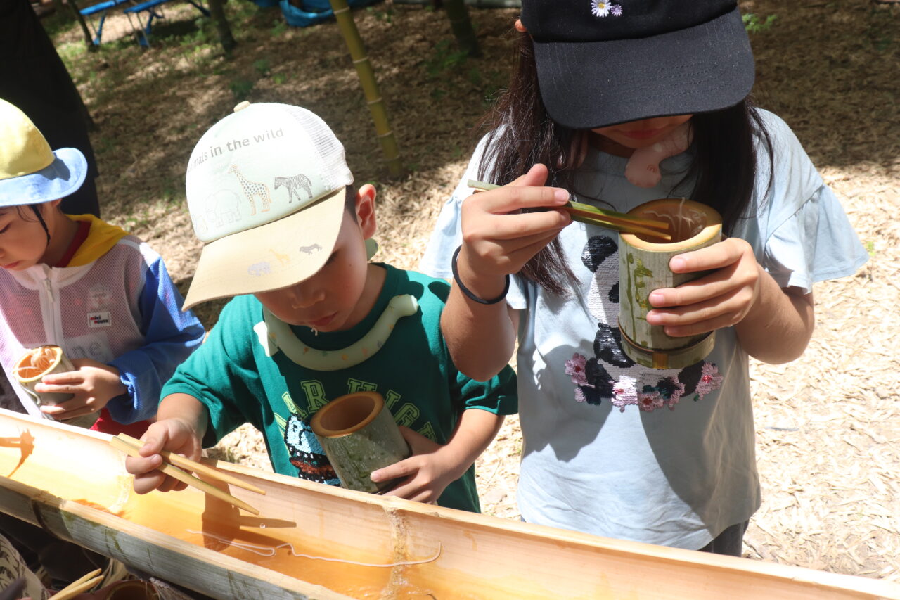 流しそうめん