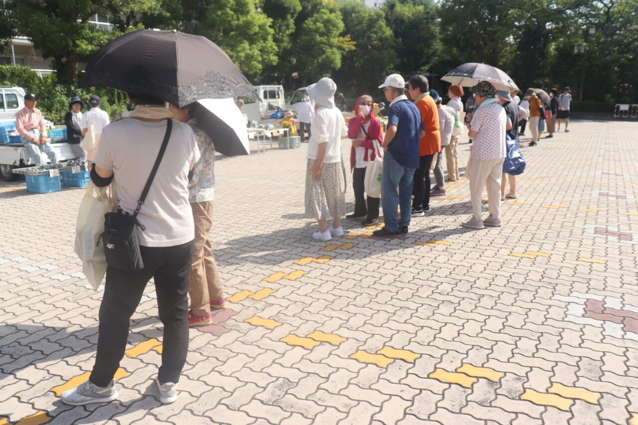 ふれあい朝市