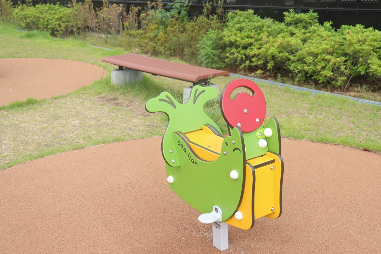 どんぐり公園